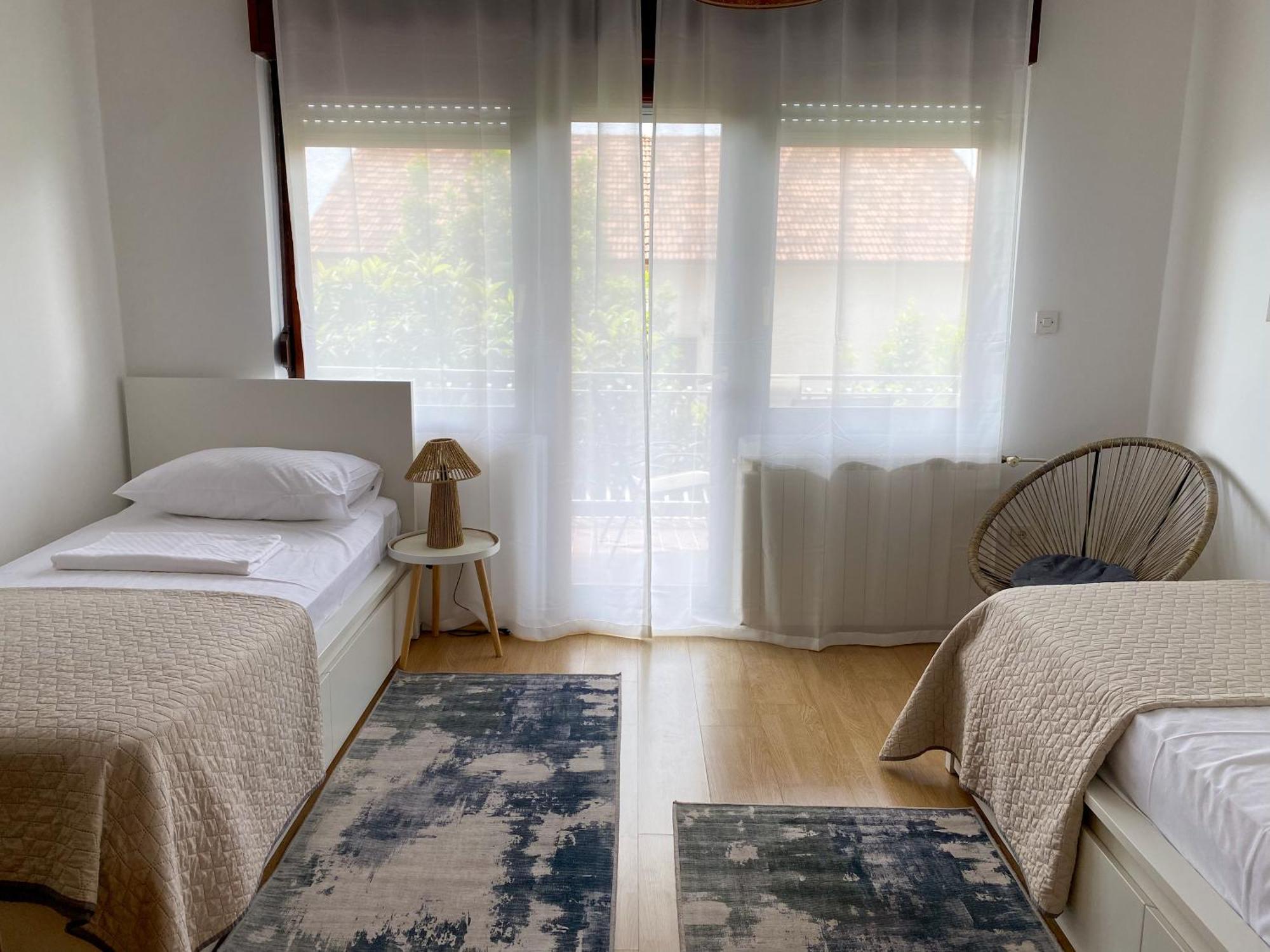 Apartments Maria Биоград на Мору Екстериор снимка
