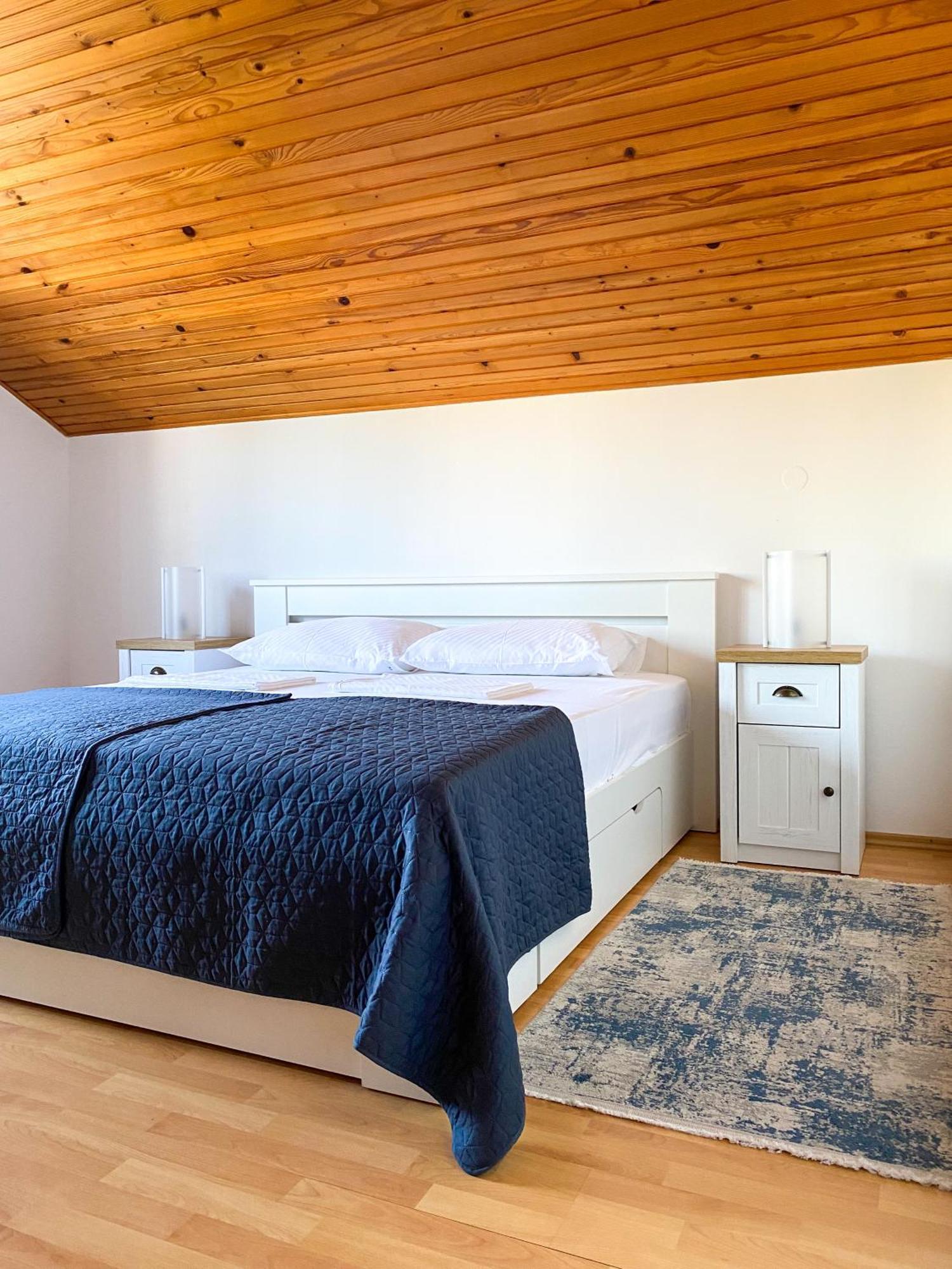 Apartments Maria Биоград на Мору Екстериор снимка