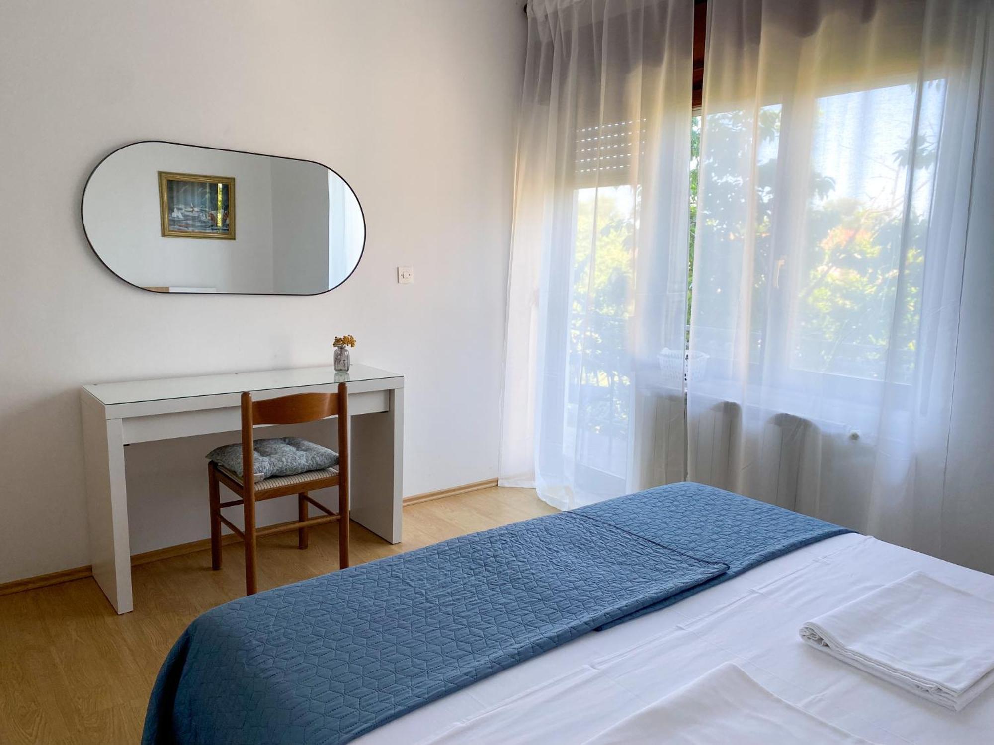 Apartments Maria Биоград на Мору Екстериор снимка