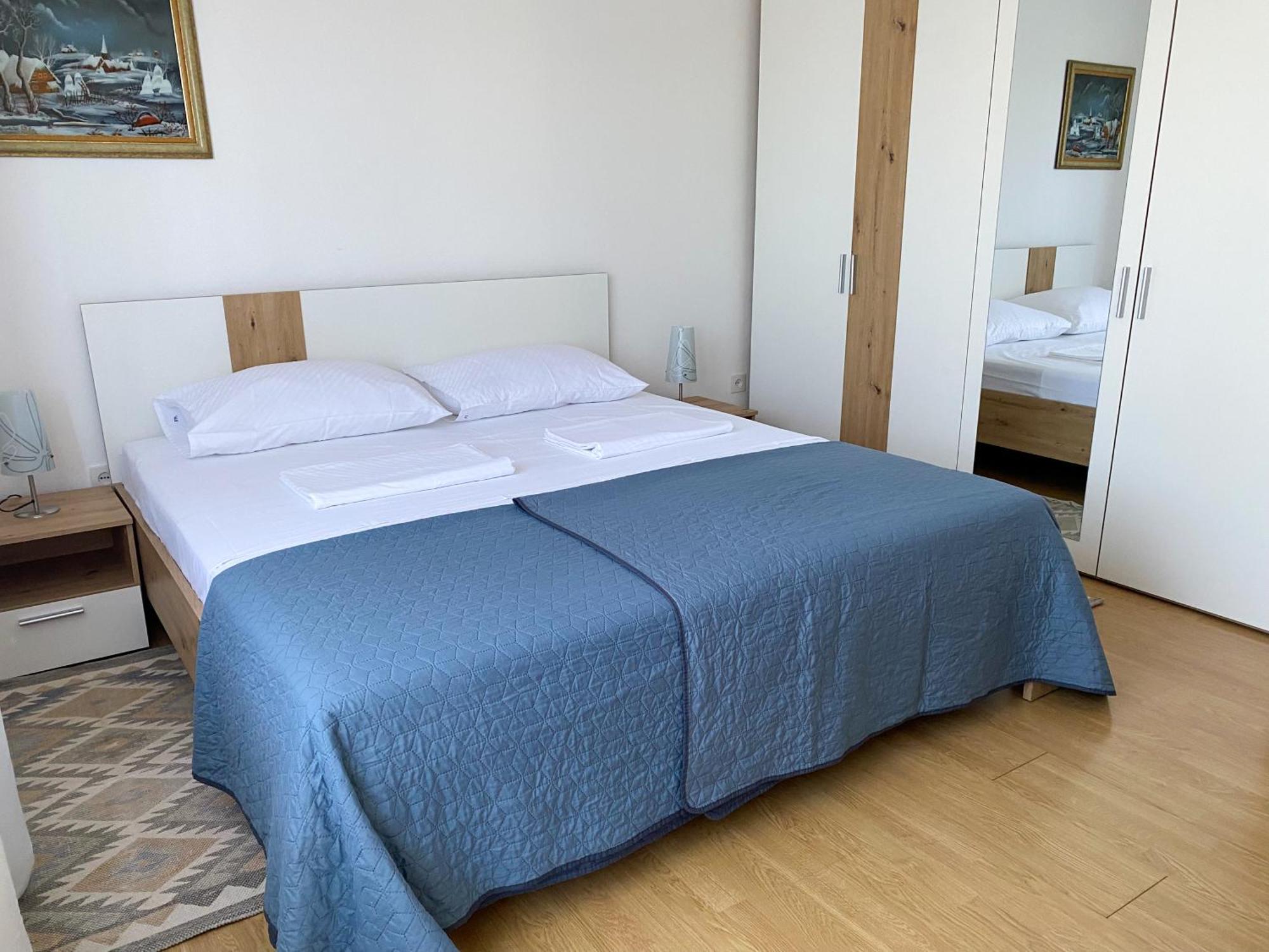 Apartments Maria Биоград на Мору Екстериор снимка